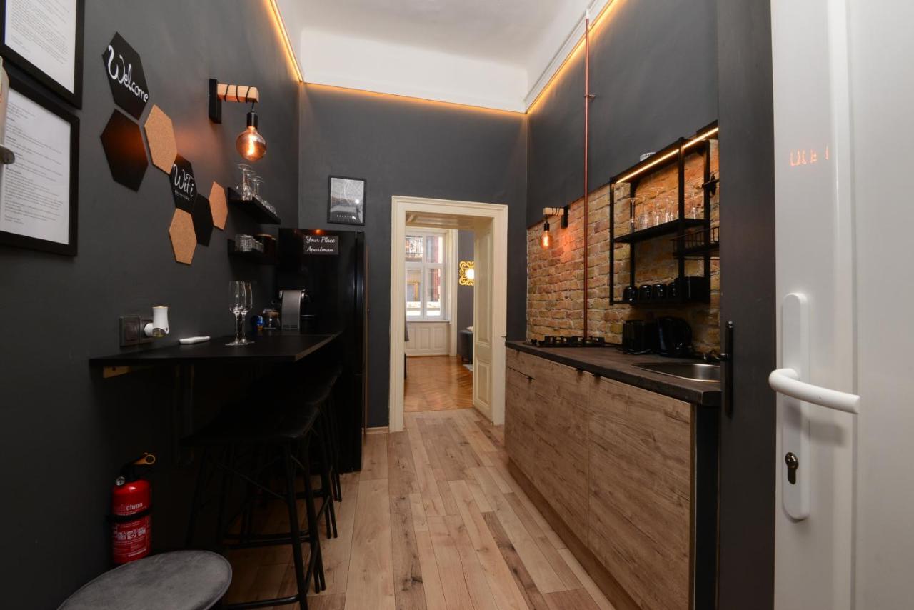 Your Place Apartman Budapest Luaran gambar