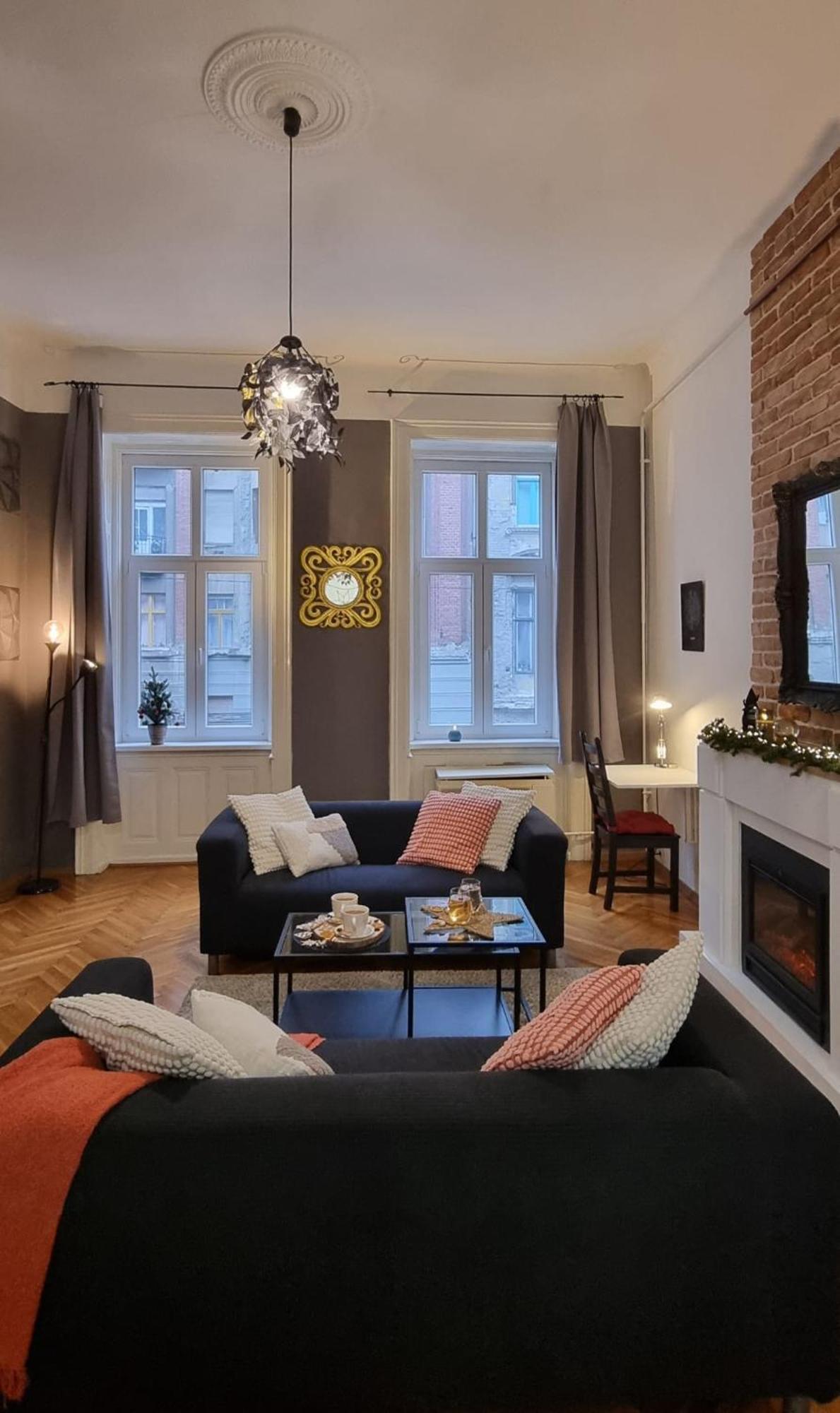 Your Place Apartman Budapest Luaran gambar